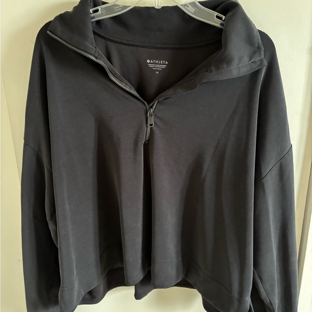 Athleta Black quarter zip top